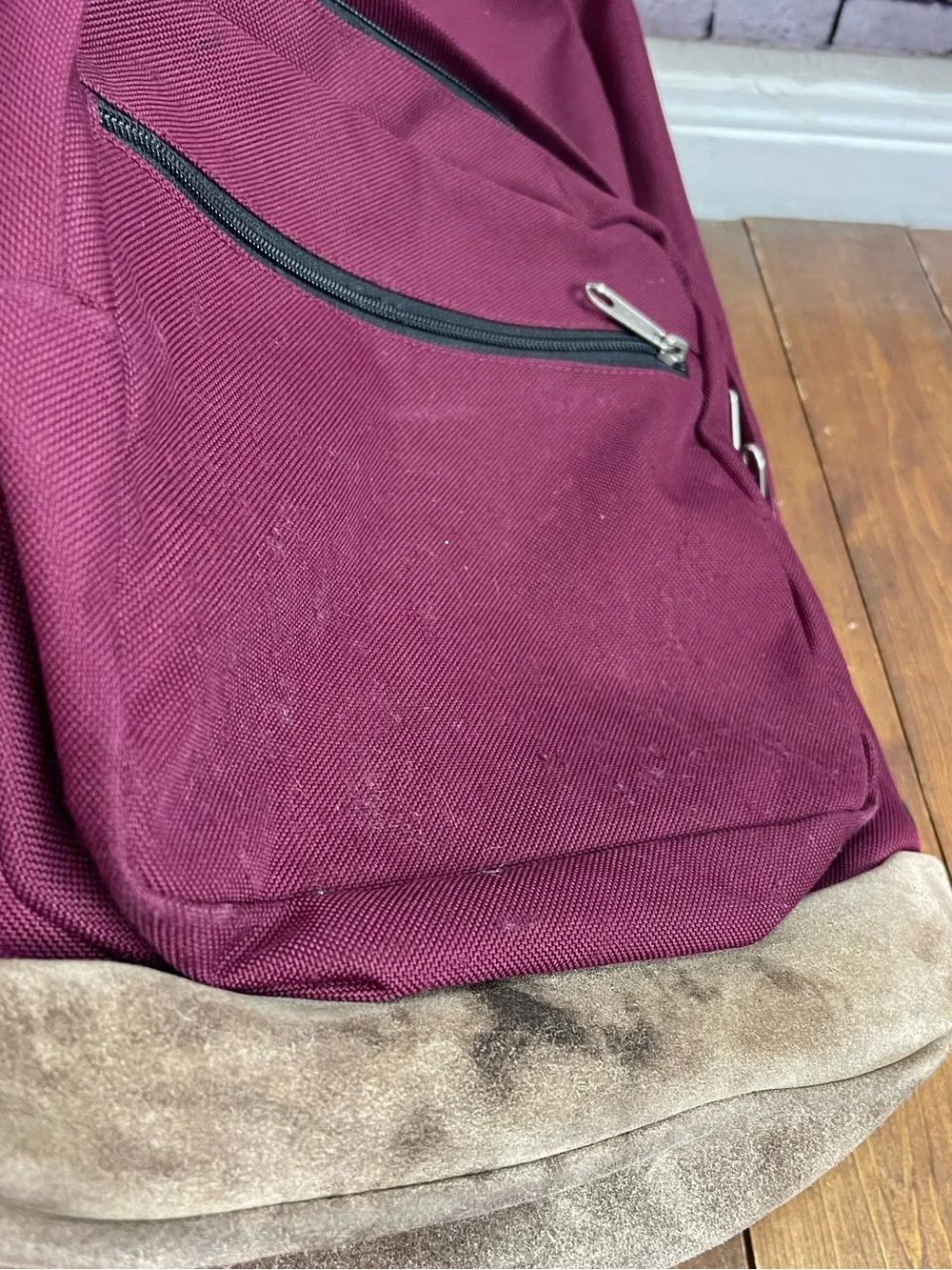 Jansport right pack back pack dark red with tan suede bottom